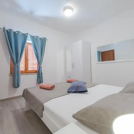 דירה Ivy's Cozy Corner