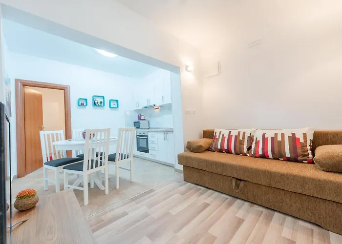 Ivy's Cozy Corner * Dubrovnik